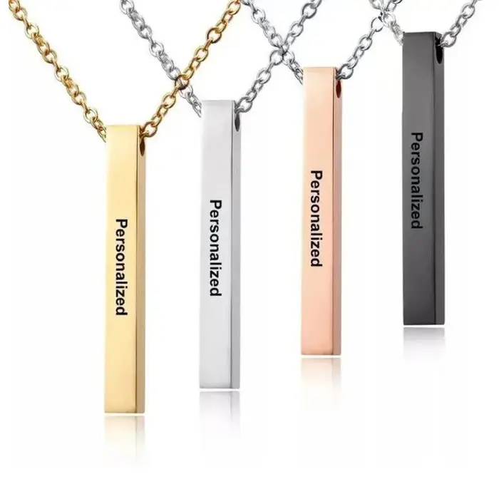 Collier à barre verticale personnalisée