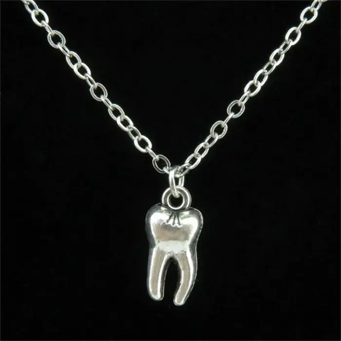 Collier de dents en alliage rétro, pendentif, Design de Niche créatif, tendance de rue, chaîne de cl