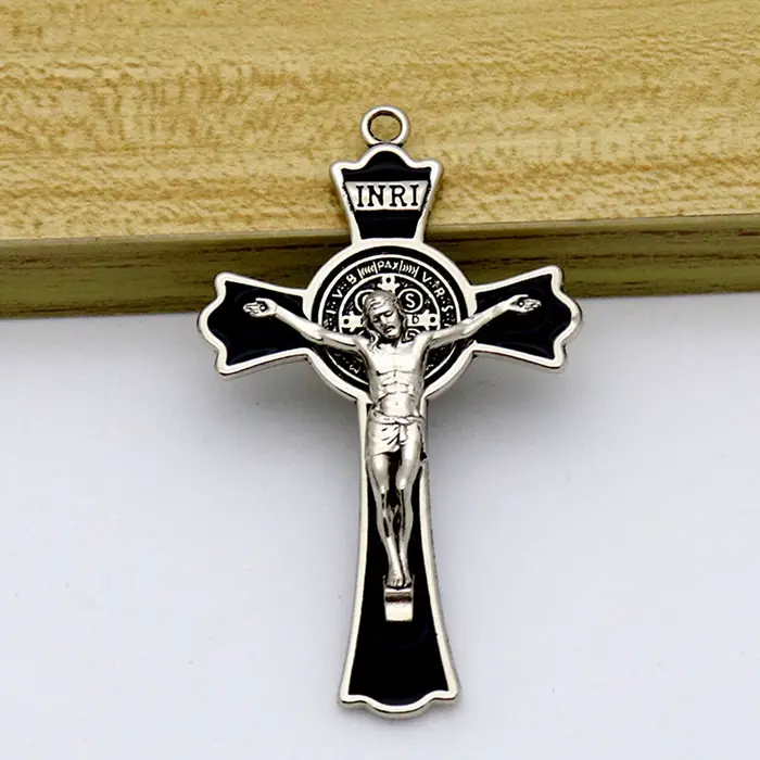 Diyalo 1 PC religieux or argent couleur exorcisme Saint benoît Crucifix croix pendentif breloques pour bricolage chapelet collier bijoux pièces