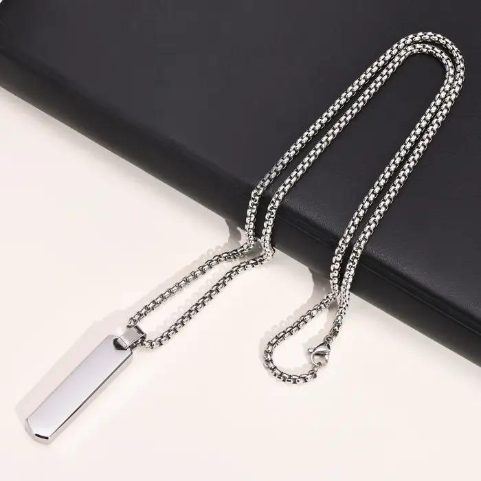 Colliers gravés gratuitement pour hommes, pendentif géométrique en acier inoxydable, barre verticale