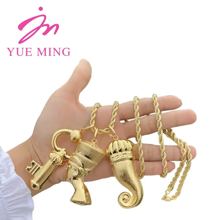 Collier couleur or YM serti de métal plaqué pour hommes et femmes occasions spéciales mariage et cérémonies élégantes