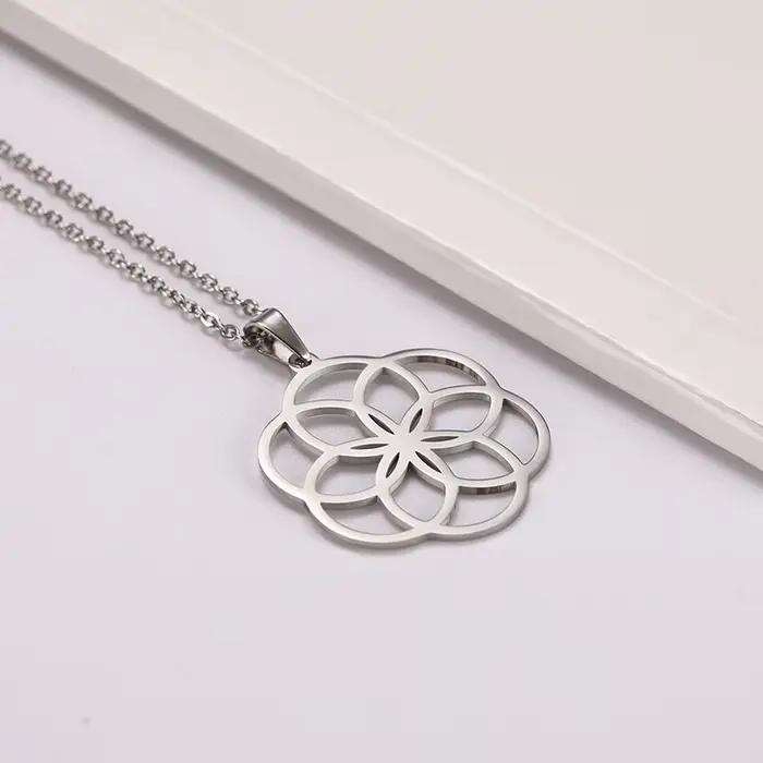 Collier fleur de vie HIPEE pour femmes et filles, collier en acier inoxydable, bijoux cadeau