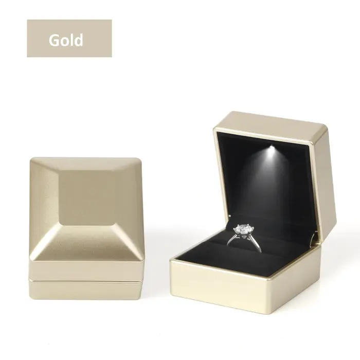 Boîte à bijoux LED pour bague et collier