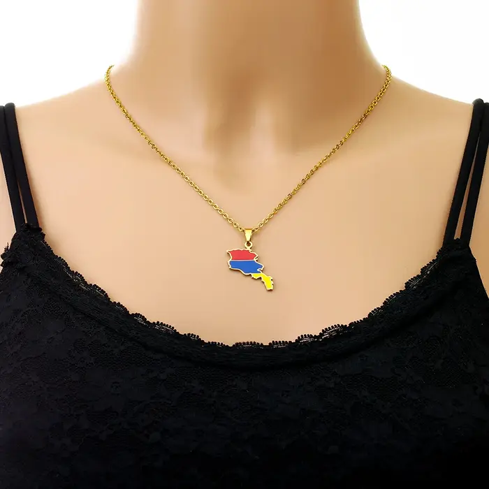 Collier pendentif en acier inoxydable pour hommes et femmes