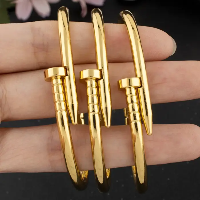 Bracelet plaqué or Style Hip Hop
