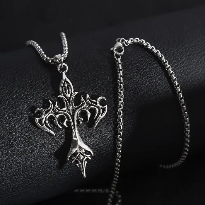 Collier Punk Croix de Flamme Alliage Aluminium Chaîne O Longue Bleu Blanc Jaune Clairs Hommes Femmes Occasions Spéciales