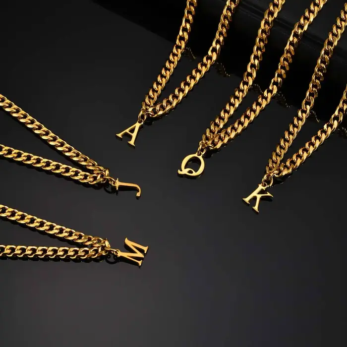 Collier initial en or 18 carats avec pierre de couleur pour homme et femme, cadeau bijou nom personnel occasions spéciales