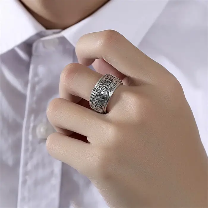 Bague Rotative en Forme d'Animaux Puissants Hommes Bijou Dominant Sculpture Rétro Cadeau Anniversaire Occasions Spéciales