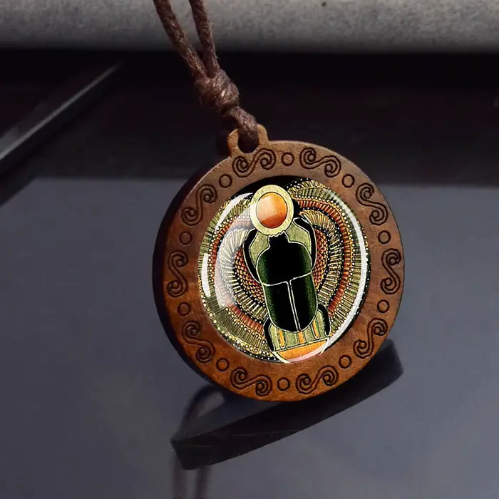 Pendentifs de l'egypte ancienne Ankh Anubis Scarab Sphinx Isis déesse pendentif en bois chaînes de corde collier pour femmes hommes bijoux égyptiens