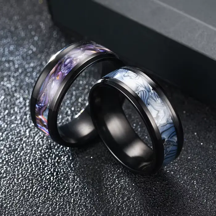 Bague en acier inoxydable noire classique pour femmes et hommes, bijou robuste et élégant pour toutes les occasions spéciales
