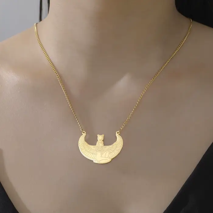 Collier en acier inoxydable avec pendentif déesse Isis égyptienne Kkjoy, protection spirituelle, mythologie vintage, bijou de prière délicat unisexe, cadeau