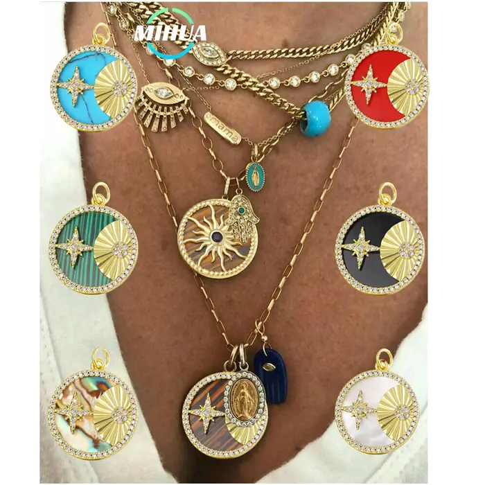 Pendentif grec plaqué or véritable 18 carats