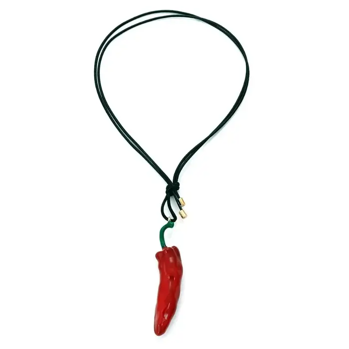 Collier pendentif poivre rouge pour femmes