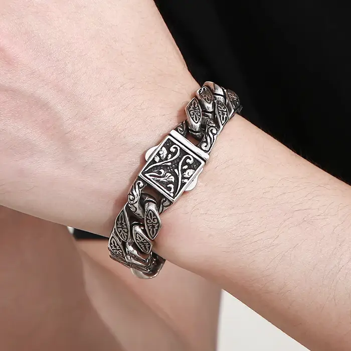 Bracelet croix pour homme en acier inoxydable massif