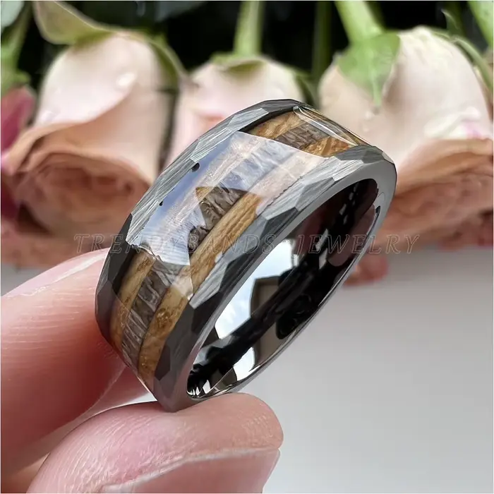 Bague Martelée en Carbure de Tungstène pour Homme et Femme, Bijoux de Fiançailles, Alliance, Baril de Whisky, Incrustation en Bois, Brossé, Brcorporelle, Mode, 8mm