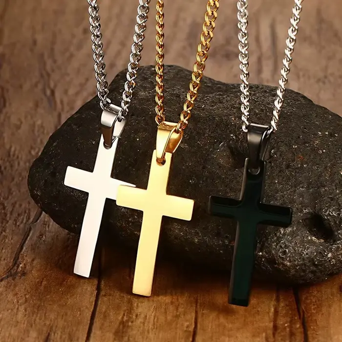Collier avec pendentif croix chrétienne pour hommes et femmes