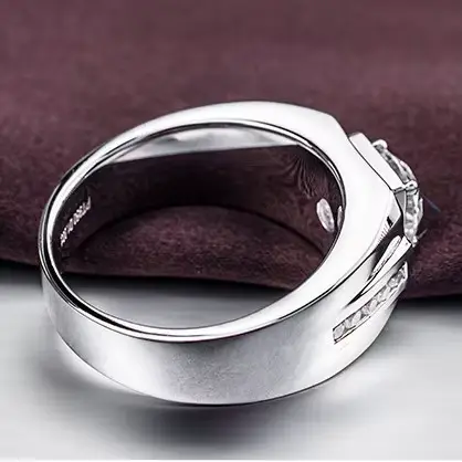 Bagues pour homme en argent 925 avec zircon brillant
