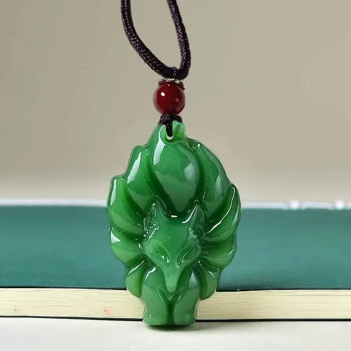 Collier pendentif renard sculpté à la main pour femme et homme