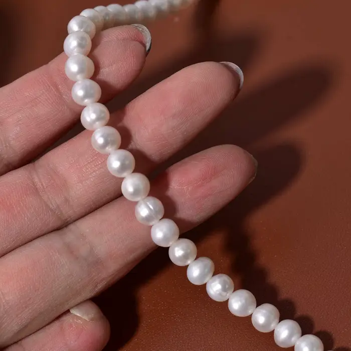 Perles d'eau douce naturelles baroques blanches pour bijoux faits à la main occasions spéciales création artisanale