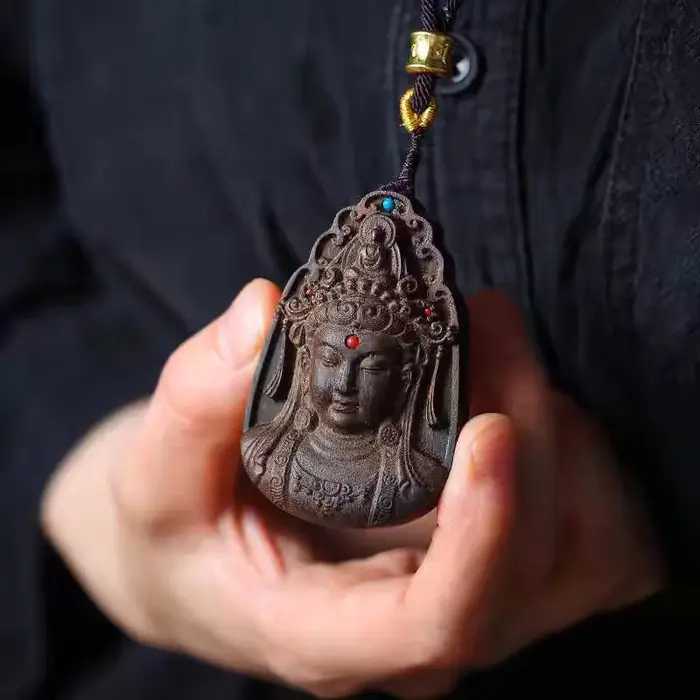 Amulette bouddhiste Guanyin pendentif collier Agarwood Feng Shui collier de bon augure bonne chance 