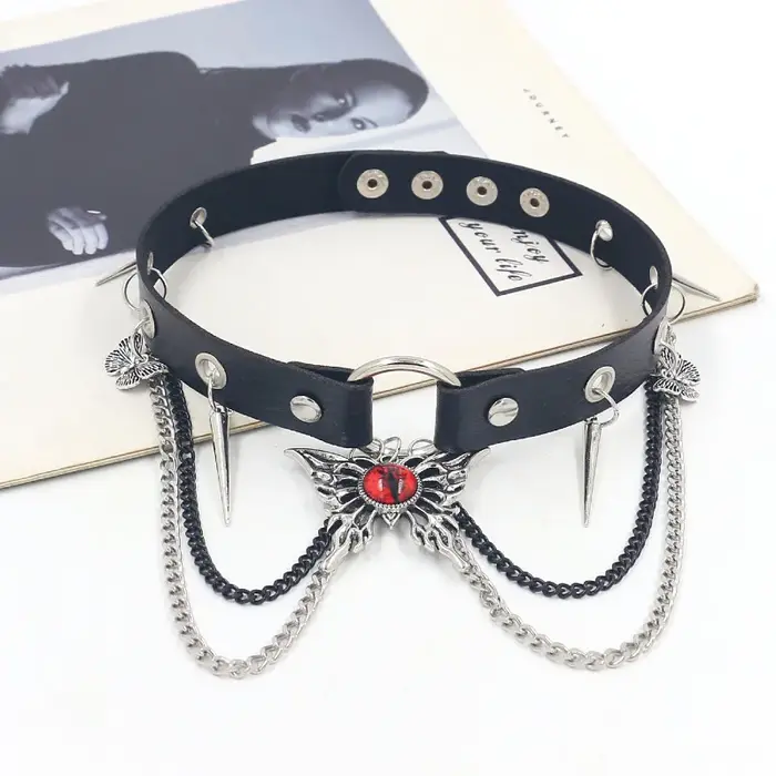 Collier chaîne papillon Style Punk