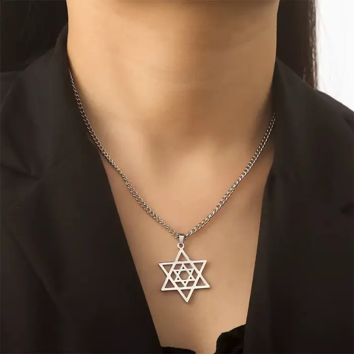 Pendentif Étoile de Bouclier en acier inoxydable or pour femmes, cadeau spécial anniversaire, Saint-Valentin, Noël, bijoux hip-hop hexagramme occasions spéciales