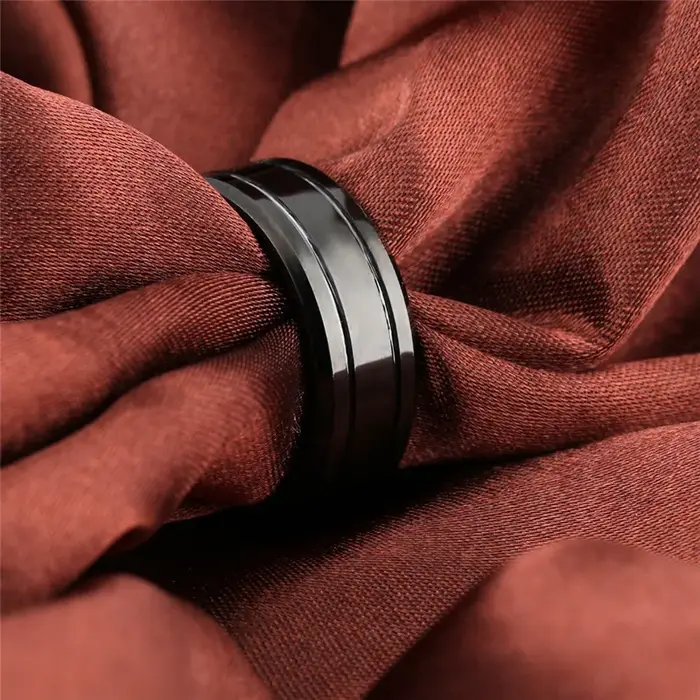 Bague en acier inoxydable noir pour hommes