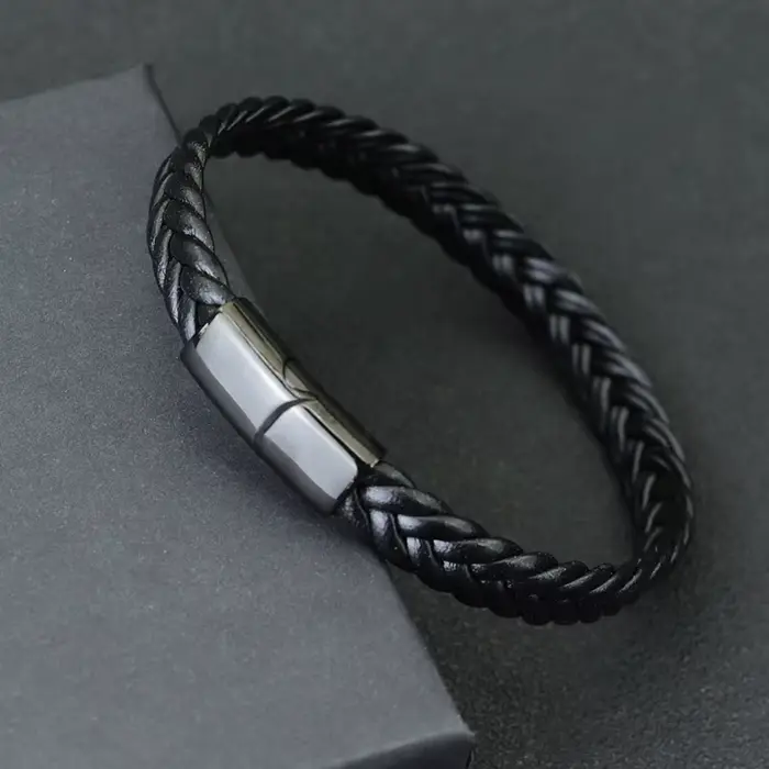 Bracelet en acier inoxydable pour hommes, tressé à la main, en cuir, cadeau pour petit ami, accessoires masculins, bijoux Punk, Pulseras Mujer Joias