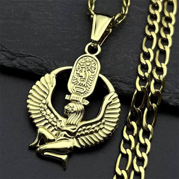Collier Égyptien Isis Déesse de la Vie en Acier Inoxydable Or Chaîne Mystère pour Fêtes et Occasions Spéciales